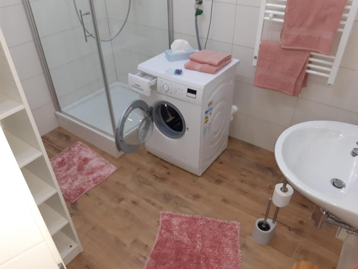 Luxurioese Wohnung Mit Eigenem Garten 아우크스부르크 외부 사진