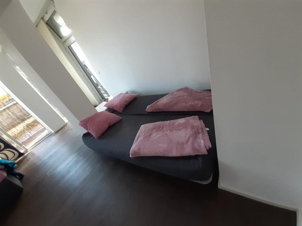 Luxurioese Wohnung Mit Eigenem Garten 아우크스부르크 외부 사진